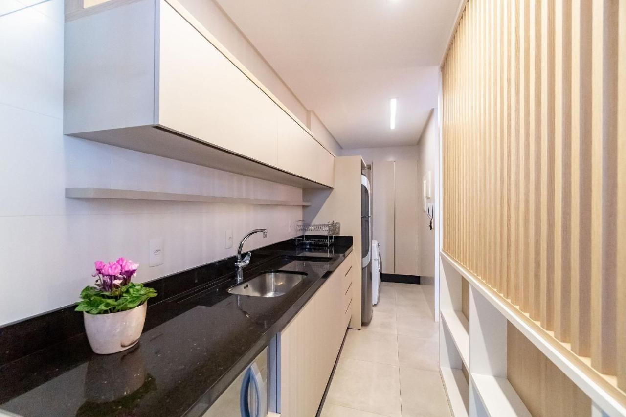 Porto Madero, Condo com Piscina e Academia -Apto 2 dorms 6 pessoas- Centro de Bombinhas Exterior foto
